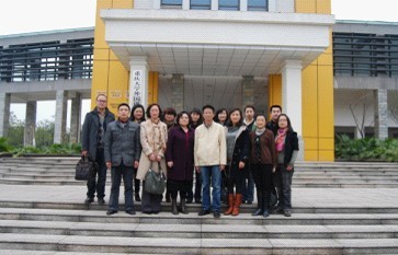 成都理工大学外语色播一行光临色播
交流学习