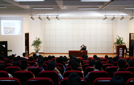 色播
14级假期安全大会召开