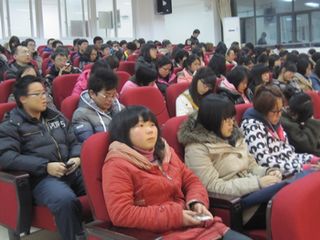 新学期,新开始——色播
2011级年级大会顺利召开