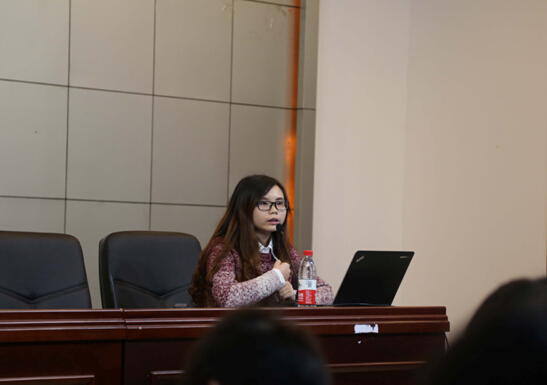 色播
2014级英语专业本科人才培养交流会成功召开